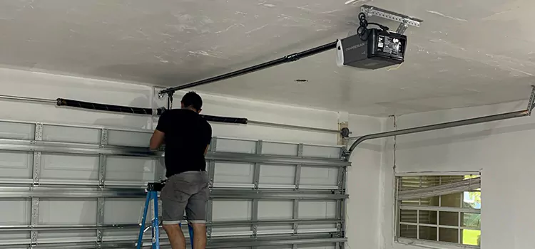 Garage Door Opener Repair Near Me in Joliette, QC