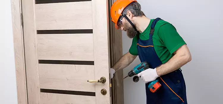 Replace Internal Door Handle with Lock Joliette