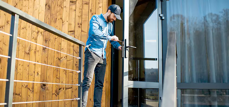 Patio Screen Door Installation Joliette